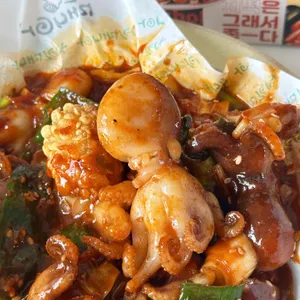 치킨매니아 사진