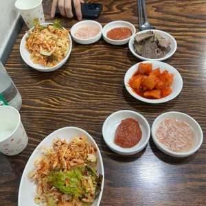 7전8기 8번식당 사진