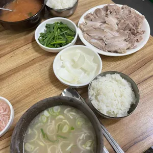 군위식당 사진