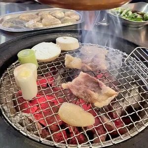 차돌그릴 사진