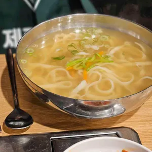 숯칼 선릉손칼국수 사진