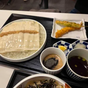 요미우돈교자 사진