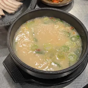 수변최고돼지국밥 사진