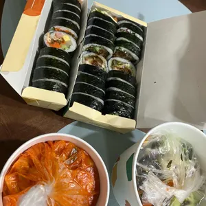 얌샘김밥 사진