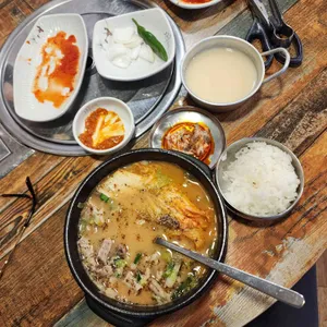 장궁순대국 사진