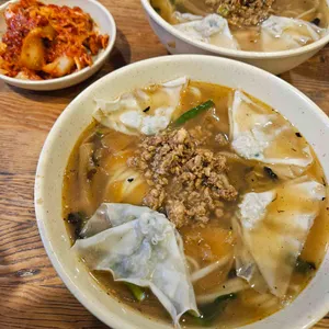 명동교자 사진