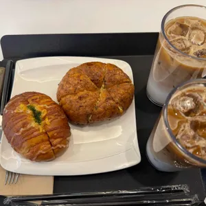 솔티라이엇 사진
