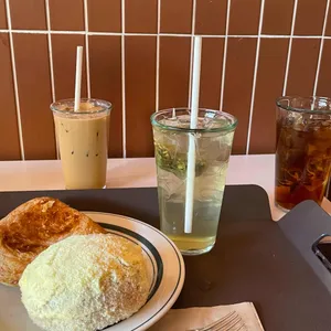마카모예 브레드바 사진