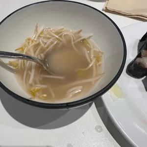 애슐리퀸즈 사진