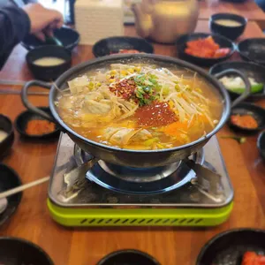 중리콩나물국밥 사진