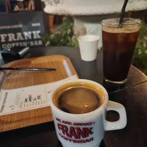 프랭크커핀바 사진