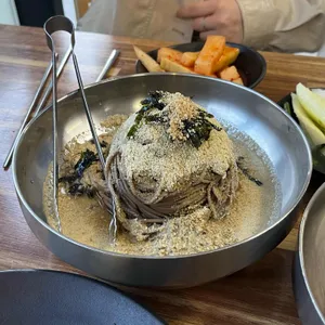 메밀고개시골막국수 대표 사진