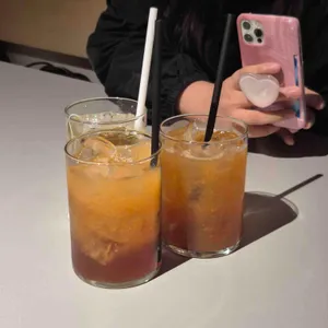 새검정 사진