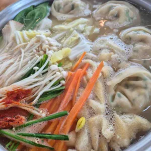 안골식당 사진