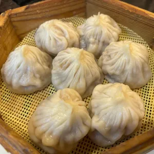 슈엔 사진