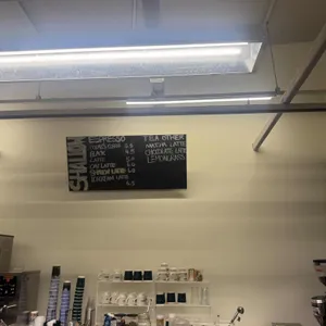 샬로우커피 리뷰 사진