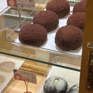 도나스데이 리뷰 사진