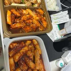 훌랄라참숯치킨 사진
