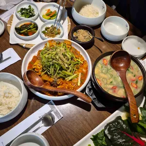 하얀고래 사진