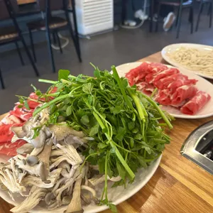 담은샤브칼국수 사진