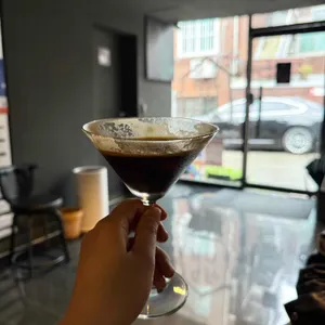 어폴 Coffee Store 사진