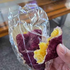부산국제시장단팥빵 사진