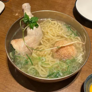 료미 사진