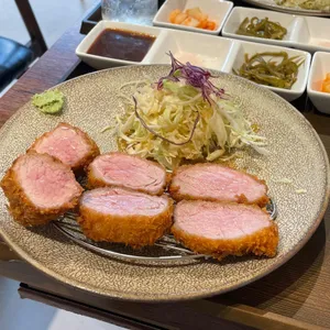 츠야카츠 충무로 사진