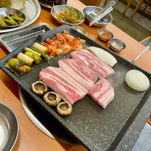 털보네육간 사진