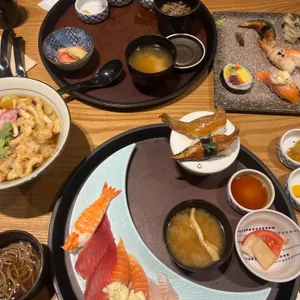 상무초밥 사진