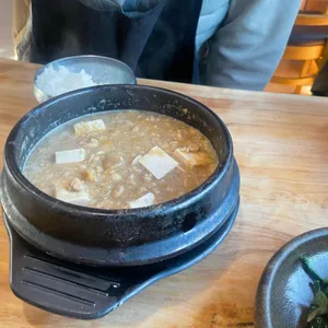 벚나무집 사진