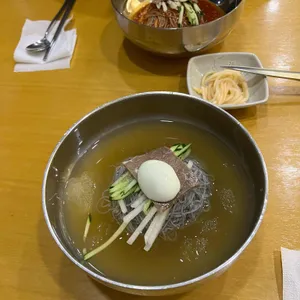 서래냉면 사진