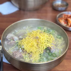 고봉산뼈칼국수 사진 1