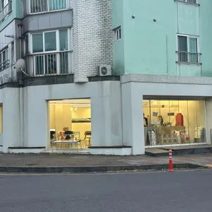 글러트니커피 리뷰 사진