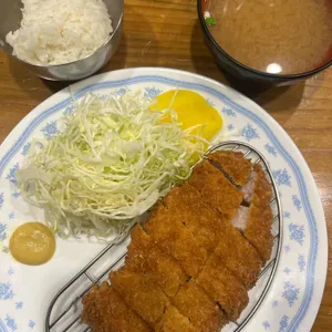 명동돈가스 사진