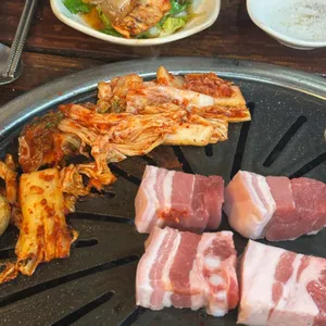 여로식육식당 사진