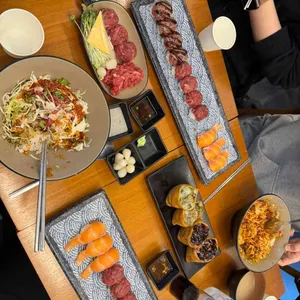 육회바른연어 리뷰 사진