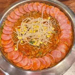 부대찌개대사관 사진