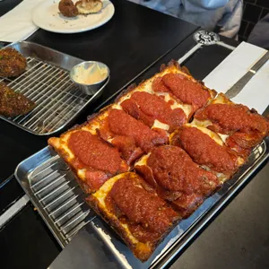 모터시티바이매니멀 사진