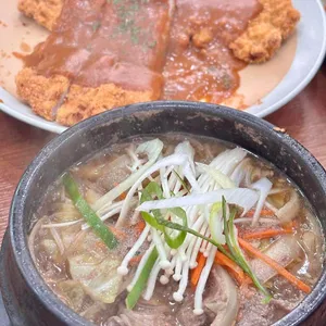 하늘 돈까스 백반 사진