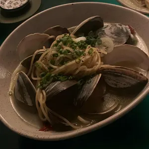 무한궤도 하이볼바 사진