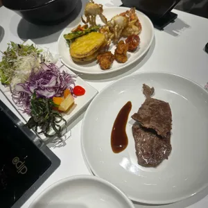샤브데이 류담 사진
