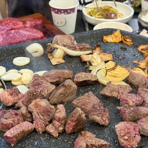 한춘정육점식당 사진