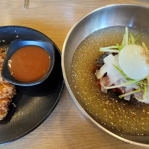 최박사돈까스냉면 사진