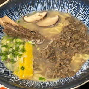 여미온 사진