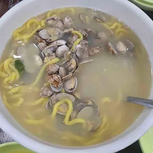 황도 바지락 칼국수 사진