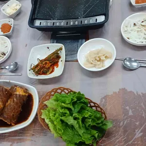 인월한우정 사진
