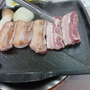 인월한우정 사진