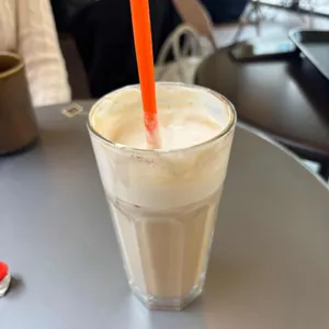 올덴브라운 사진