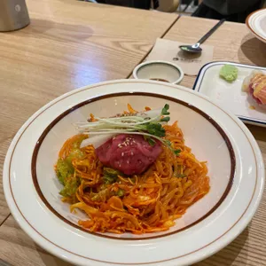 육회바른연어 사진